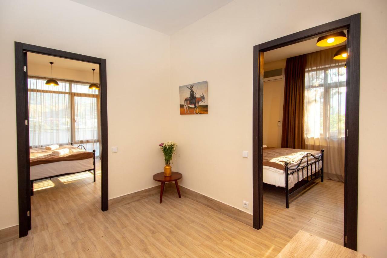 Tonusi Luxe Hotel In The Historic City Center Tiflis Exterior foto